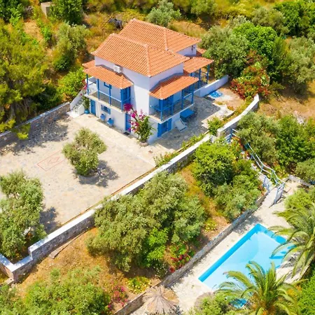 Villa Ourania *